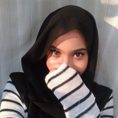 XYZyee's profile picture. 