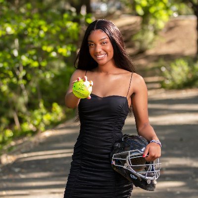 Love Softball🥎|Catcher/SS |🎓2021| God Got Me 😇