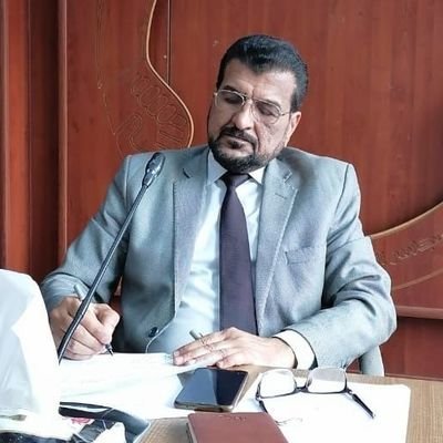 مستشار اعلامي .. المثقف الصامت كالجندي الخائن، فكلاهما يخلي مكانه للعدو.