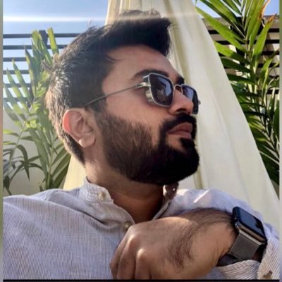 A curious individual who is passionate about TB & loves finer things in life. 🛩🏝🧳🏎👨🏻💻