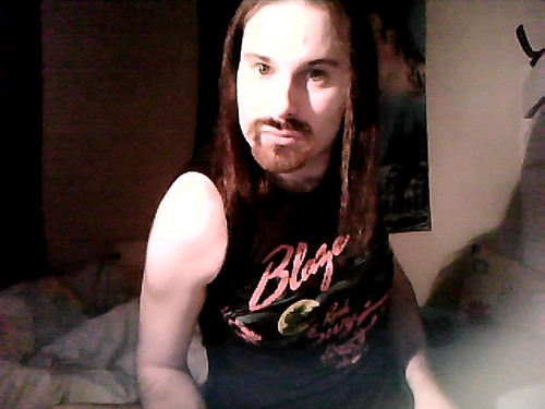 am a handsom man from norway am 39 loking for singers and i like to be a singer how can my dream come true ;)