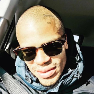 Un hombre inteligente usara la lógica,Un hombre sabio su conciencia y un hombre de Fe siempre tendrá la certeza quien viva sin apegos nunca sentirá miedo (JMC)