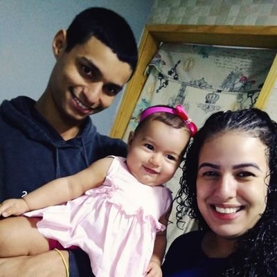 amo minha família Jessica ❤Manuela ❤Laura❤
Jessica te amo para todo o sempre ❤