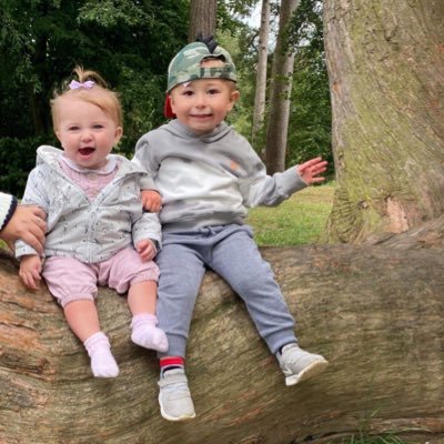 Aaron10497's profile picture. 