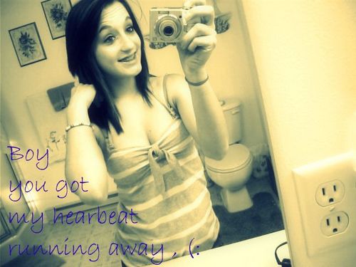 JUSTIN BIEBER followed me on 9.7.10(: - I saw Justin bieber in concert on 9.5.10(: Cody followed me 3.4.10 & messeged me (: & sean kingston followed 3.24.10 !