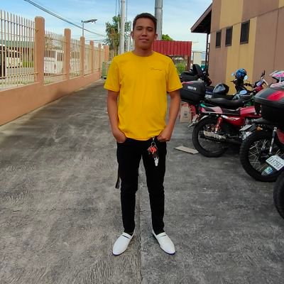 yats101509's profile picture. 