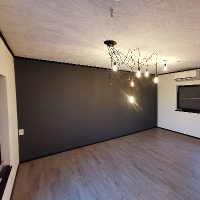 bkc_house's profile picture. 滋賀県草津市の賃貸 | 10畳1K築27年(戸建て)2階 | BKCキャンパスまでバスで13分🏫 | 高速インターネット(100Mbps以上)🌏 | 駐車場、駐輪所つき🚗 | 家賃は月5万円 | BKC卒夫婦が経営 | 相談や見学はDMください