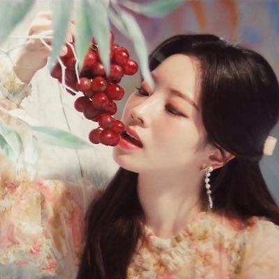 dubu_yeddong's profile picture. midzy × once my heart belongs to Yeji and Dahyun ❤