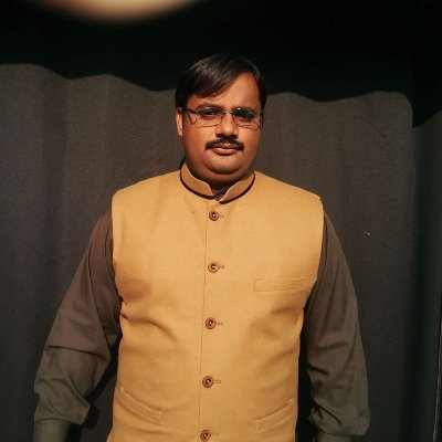 rana_zrafique's profile picture. Senior Front end developer