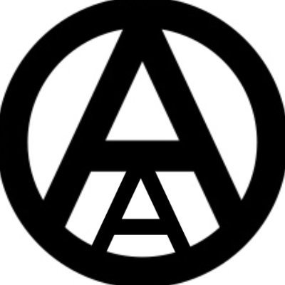 We are an anarchist collective aiming to provide mutual aid and build solidarity.

Bonding through sweat and bread!