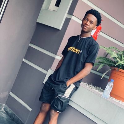 Onuchebe1's profile picture. Music embedded