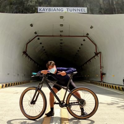 Andrewd65101394's profile picture. araw na gabi