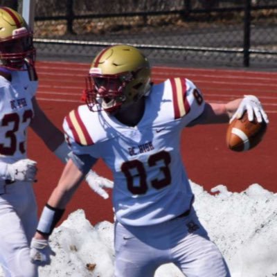 BC High ‘22 | 6’4 205lbs | TE/DE | 3.81 GPA | 1450 SAT | email: patrickgill781@gmail.com