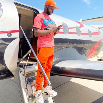 SeaneryMartin's profile picture. #SneakyMoves 🏎💨 DMV-ATL  bookings/features contact : SMartinbookings@yahoo.com