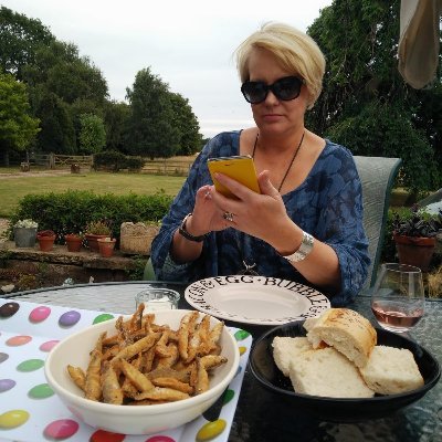Sarah Lane #FBPE #FBPA πͺπΊ πππ²π¦ Profile