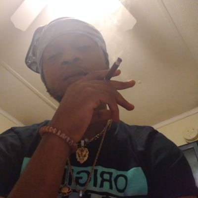 Fun, Laid Back,,Music PurP🎄💜🥰🍇
CEO BalMain, HeadbExecutive Owner NFL . Restaurant Founder/Owner Nike