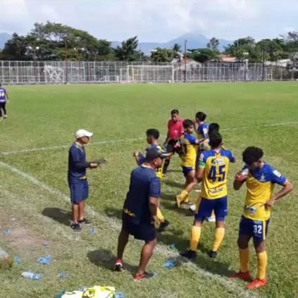 D.T Oscar Alvarez ⚽️
Todo lo puedo en Cristo que me fortalece 🙏🏼
Nivel élite clase