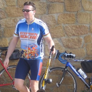 thelumux's profile picture. 