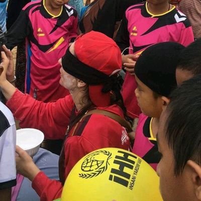 GulerHifa's profile picture. 🔻İzlek: Her ilme kifâyet miktarı vûkûfiyet.