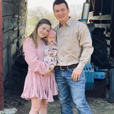 _elizabethkaye's profile picture. •sooner born•@chapmancollins•mama to miss Kaylee•
