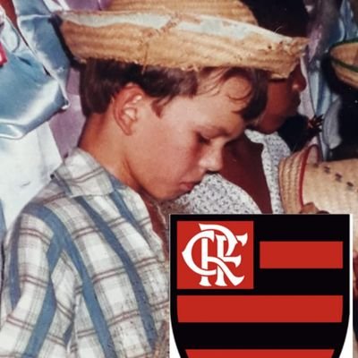 Todo lascado na B3 e Flamenguista.
O importante não é saber, mas sim ter o telefone de quem sabe
