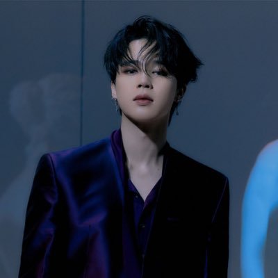 LuhSantos3012's profile picture. Minha vida é parada demais para ser descrita aqui