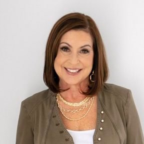 susanstone4's profile picture. 