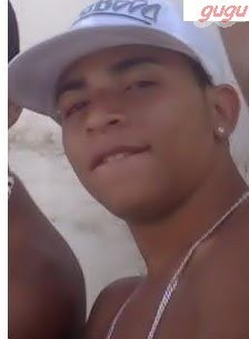 Baterista , e além de tudo um amigo !