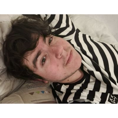 30ans.🏳️🌈
Procrastinateur de première, je travaillerai dessus demain.