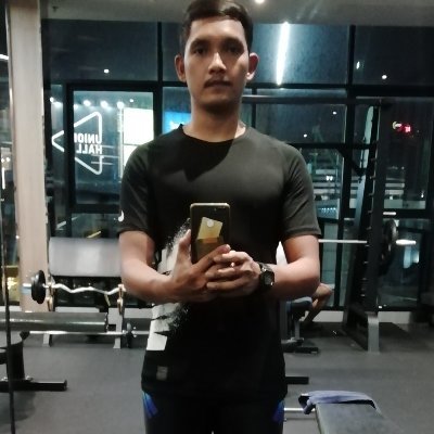 momozasamui123's profile picture. Momoza