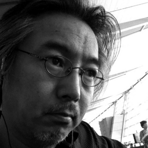 Product Designer 디자인은 인종,국가,민족,종교,언어를 떠나 인간이 새로운것에 같이 공유하고 느낌과 생각을 함께 소통하는 시각적 언어...Cosmetic Design and 근혜 OUT