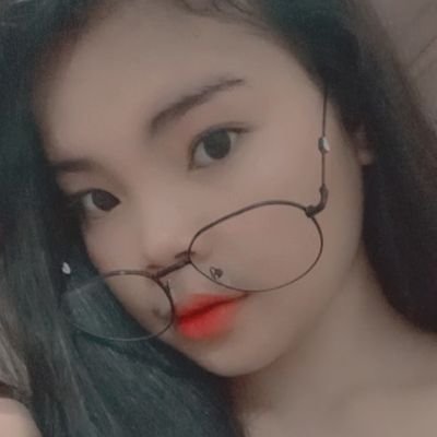 😊SIMPLE GIRL😊HINDI MAYAMAN😊HINDI MAGANDA😊BROKENFAMILY😊SELOSA😊AT WALANG JOWA😊