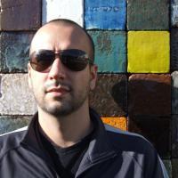 rodrigoslompo's profile picture. se passar muito perto de mim eu instalo linux no seu computador. :x