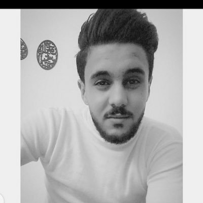 الخلافات لا تقتل الحب بل تجدده، فمن يتخذه كحجة للفراق لم يعرف معنى الحب.😴