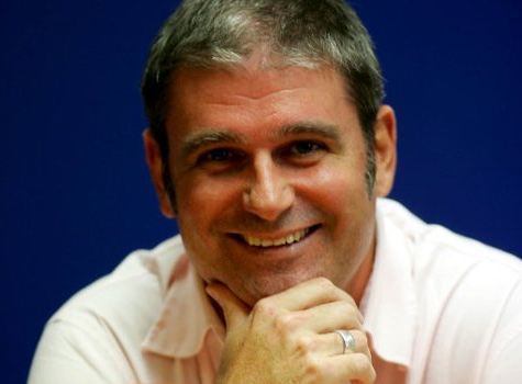 littledaz's profile picture. A full circle 'Flighty' again... while staying true as a Surfer, Mountain Biker, Traveller, Dad...