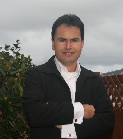 Hi - I'm George  - Director * Business & Personal Finance Expert * Business & Property Investor * Blockchain Investor.