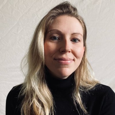 Bibliophile. Writer. Educator. 🍜 Enthusiast. EMEA Academic Program Manager @Tableau. Certified Tableau Desktop Specialist. 🇨🇦 in 🇬🇧.