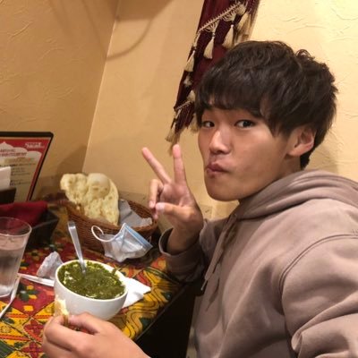 YXDi8Vf32yNubGw's profile picture. 大阪に住む大学生 HTML,CSS勉強中🔥