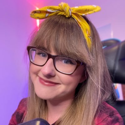 Emma (she/her) | Variety Streamer on Twitch | Geek, nerd, pop-culture fanatic etc. | puppycat.twitch@gmail.com