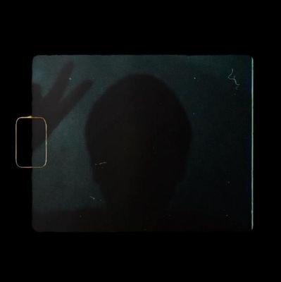 __themaverick__'s profile picture. In The Bleak Midwinter✨