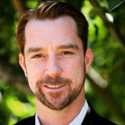 Online educator & blended learning specialist. Really interested in educating in unique ways, putting students first, leading and solving problems. #dadfirst