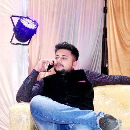 Pkaran1993's profile picture. जिन्दगी में जो मना आपको कर जाए 
उसे जिन्दगी भर ये एहसास होना चाहिए 
की उसने क्या खो दिया ।।