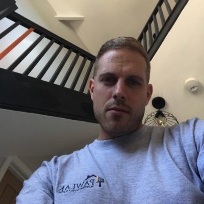 Painter and Decorator based near Stonehenge 👨🏼‍🎨