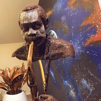 Wediehere1's profile picture. 