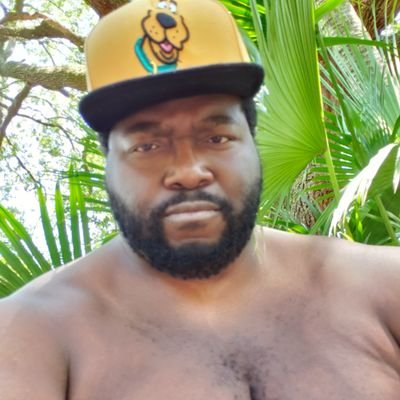 Follow @duketwitman first☝🏿...Have an OPEN ACTIVE NSFW account and RECENT pics of your face and post or no entry🚫...5'10 350lbs💪🏿 Bootsexual🥾, Luv Shoes👞