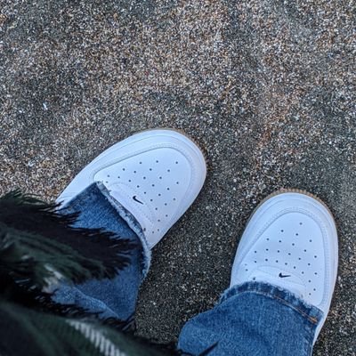 ccriscriis's profile picture. :)