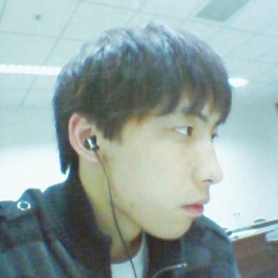 real_mEo_model's profile picture. 