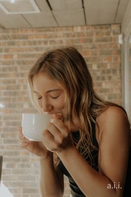 JeanetteGraber's profile picture. enjoy the simple moments:)