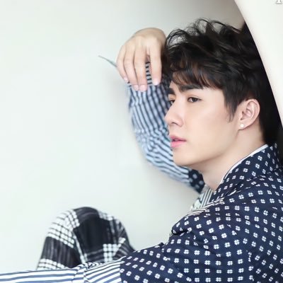 📝2021-01-19 | แอคสำรองไว้เทรนให้ @zee_pruk และเติมฟอลให้ #ZunShine I เช็คเงา↙️