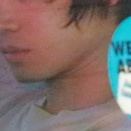 Mm このシールははがさないで下さい 水筒に貼ってあるこのシールを剥がすと中身が全部出てくると思ってた 子供の頃の勘違いをあえて言おう Mm このシールははがさないで下さい 水筒に貼ってあるこのシールを剥がすと中身が全部出てくると思ってた 子供の頃の勘違いをあえて言おう